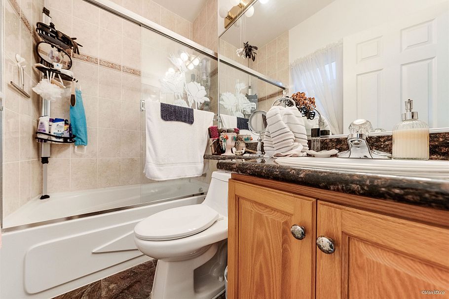 5093 Highgate Street Vancouver, BC - 15