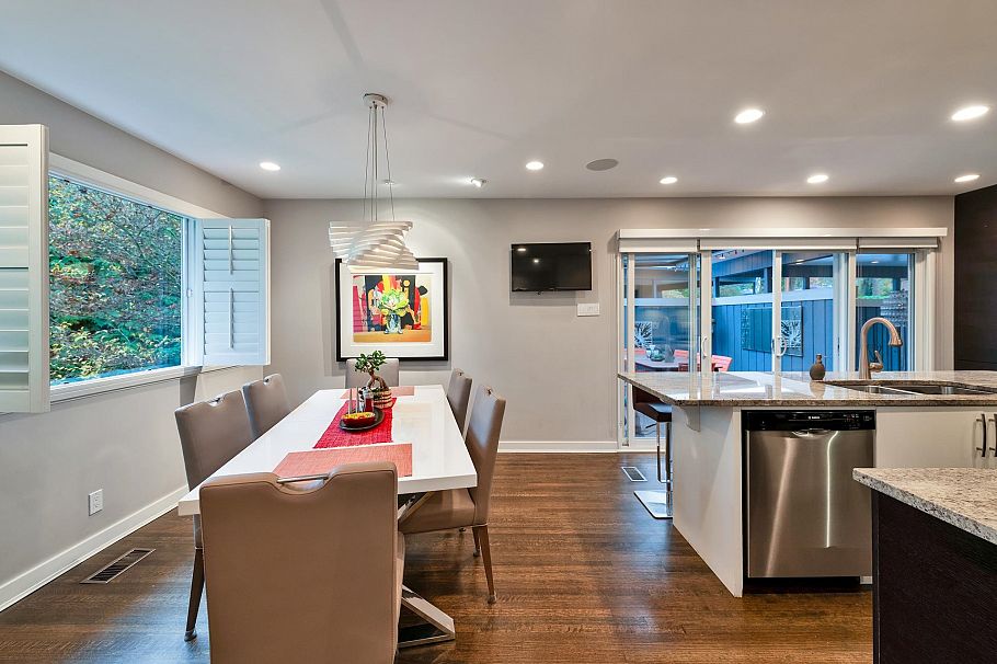 3669 Edgemont Boulevard North Vancouver, BC - 8