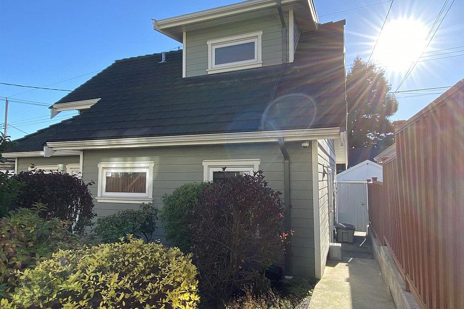 Laneway House 2XX W 46 STREET, Vancouver BC V5Y 2X3 Vancouver, BC - 3