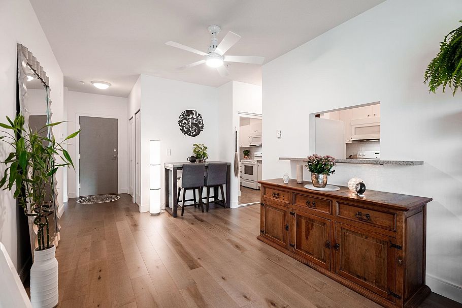 304 1928 Nelson Street Vancouver, BC - 8