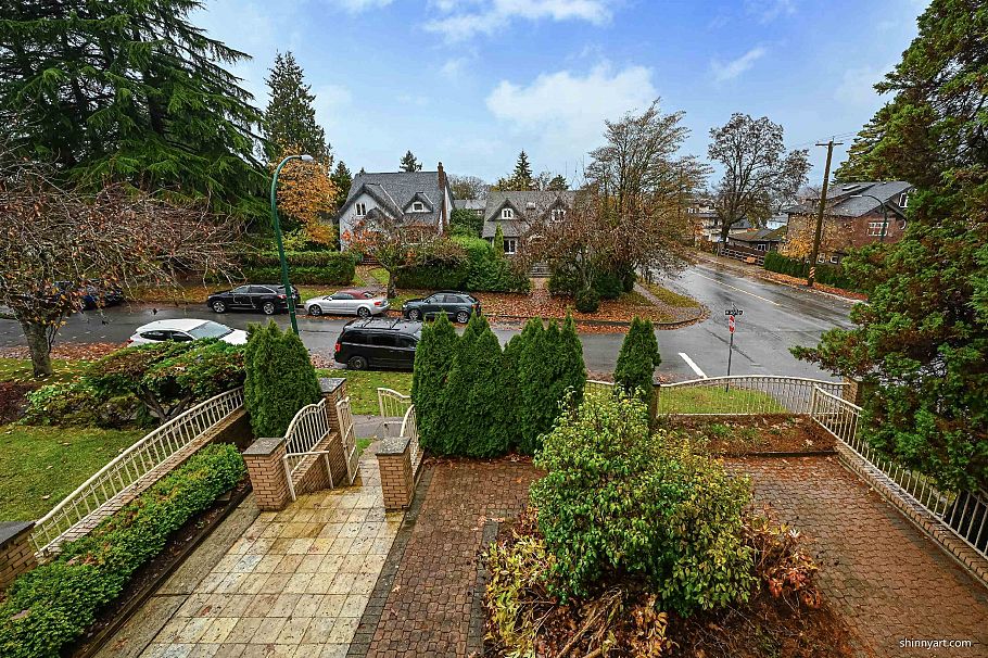 2908 W 30th Avenue Vancouver, BC - 35