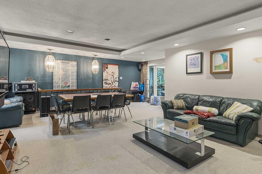 4564 W 11th Avenue Vancouver, BC - 6