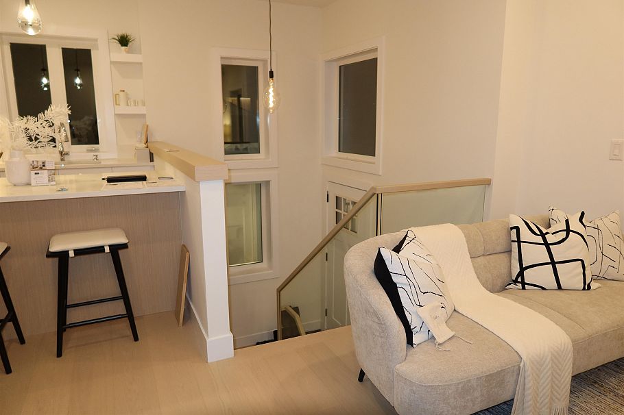 1924 William Street Vancouver, BC - 24