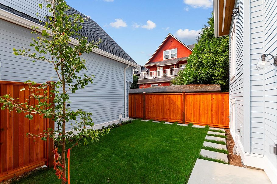 1924 William Street Vancouver, BC - 21