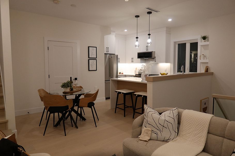 1924 William Street Vancouver, BC - 25