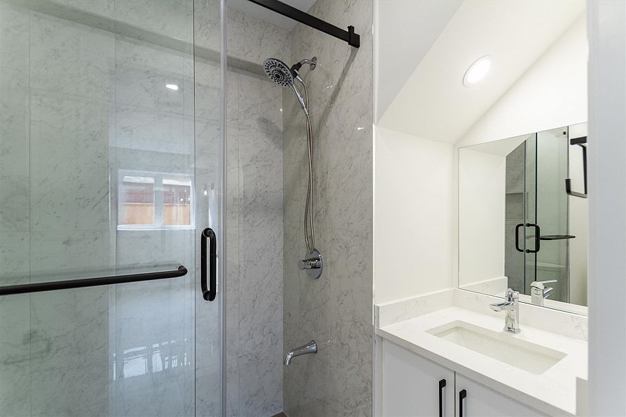 1926 William Street Vancouver, BC - 18