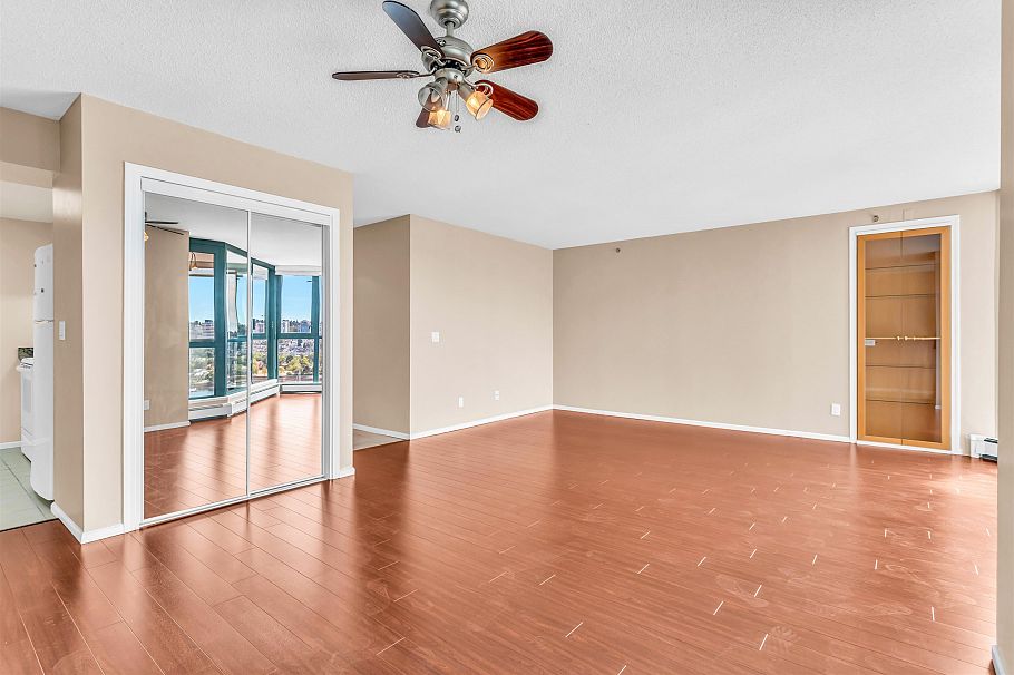 1802 289 Drake Street Vancouver, BC - 5