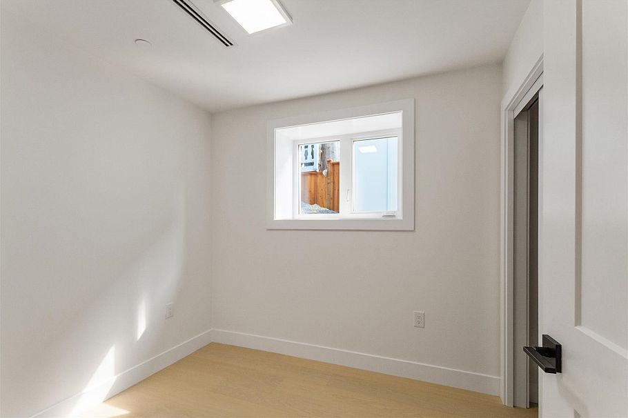 1924 William Street Vancouver, BC - 9