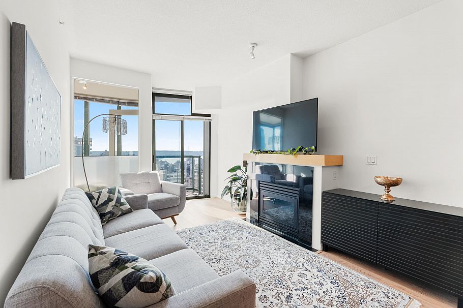 3103 1239 W Georgia Street Vancouver, BC - 2