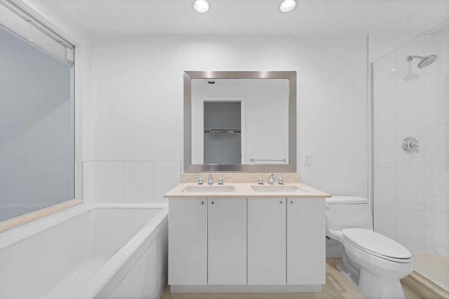 403 162 Victory Ship Way North Vancouver, BC - 29