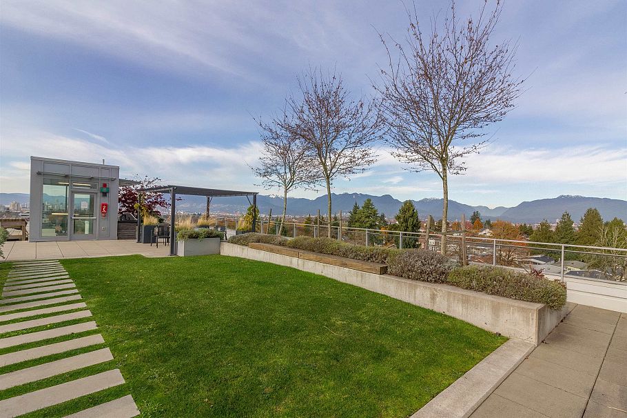 302 2435 Kingsway Vancouver, BC - 23