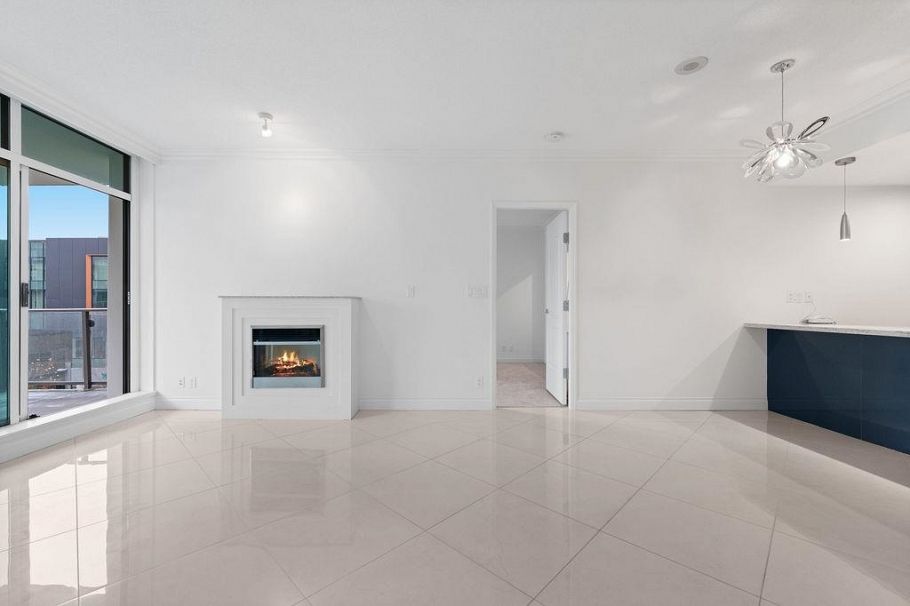 403 162 Victory Ship Way North Vancouver, BC - 19