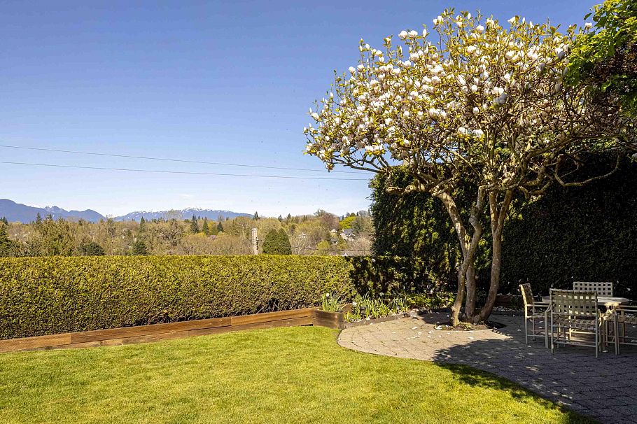 5012 Maple Street Vancouver, BC - 34