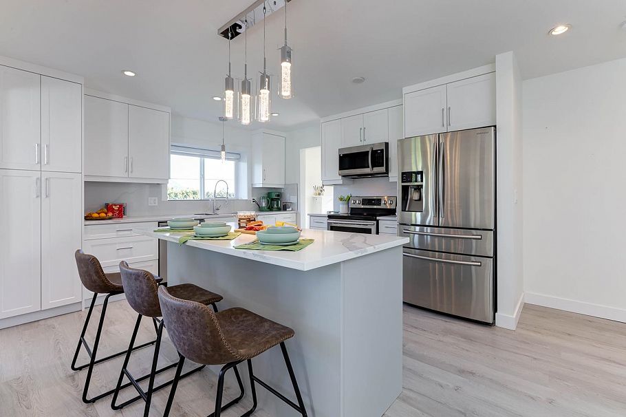 4254 Caddy Road North Vancouver, BC - 15