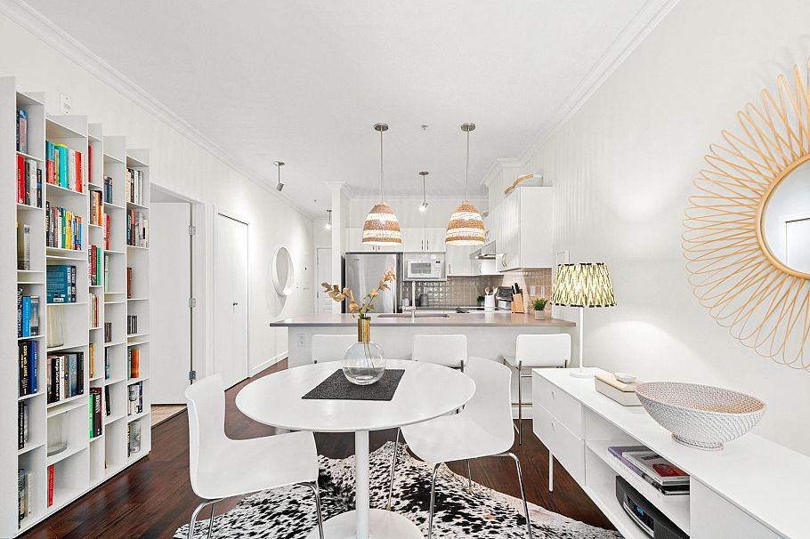 207 1388 Nelson Street Vancouver, BC - 11