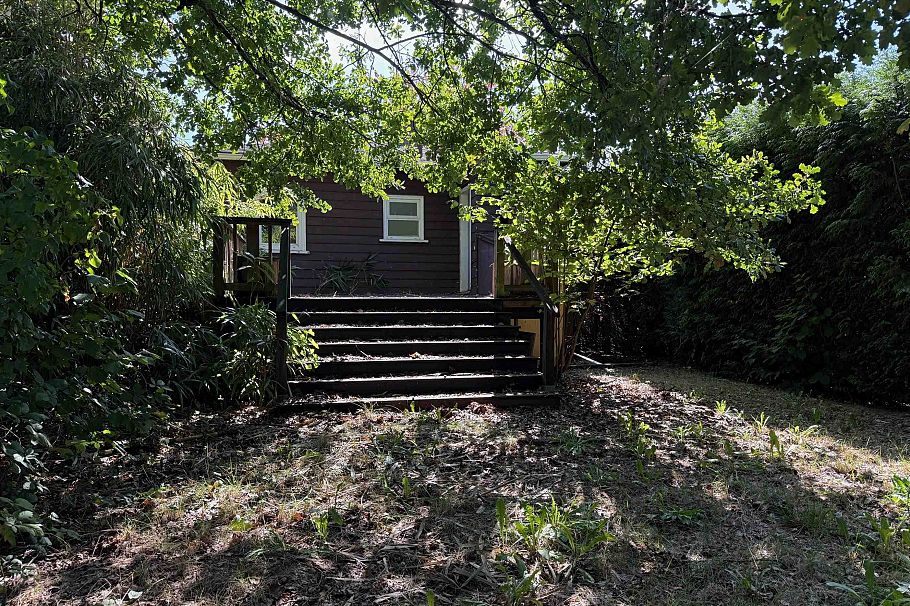 467 E 43rd Avenue Vancouver, BC - 3