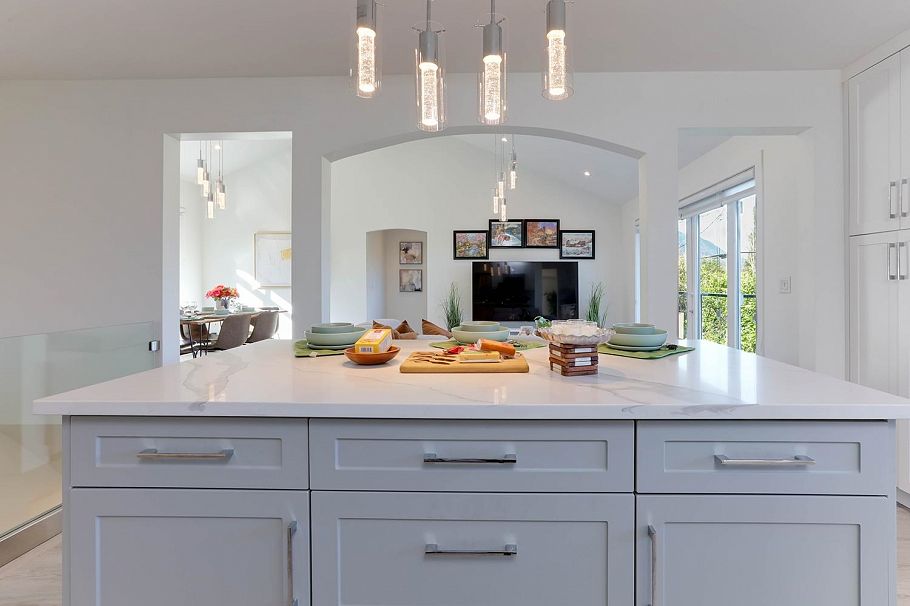 4254 Caddy Road North Vancouver, BC - 14