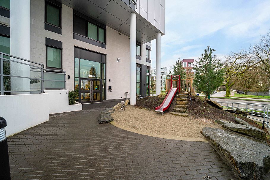 104 4932 Cambie Street Vancouver, BC - 31
