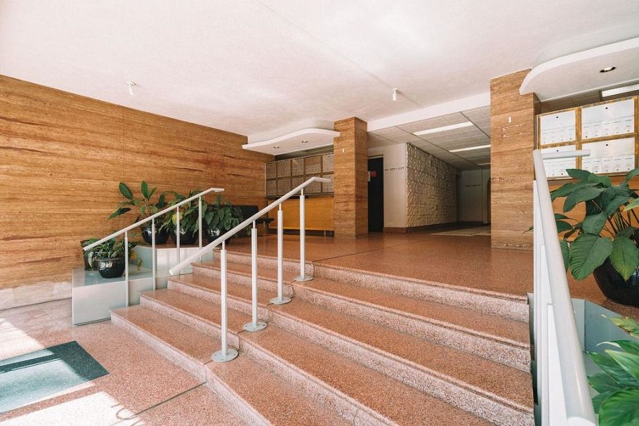 310 1445 Marpole Avenue Vancouver, BC - 4