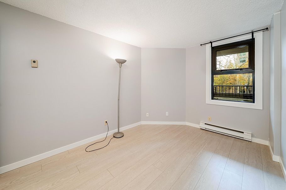 311 1040 Pacific Street Vancouver, BC - 12