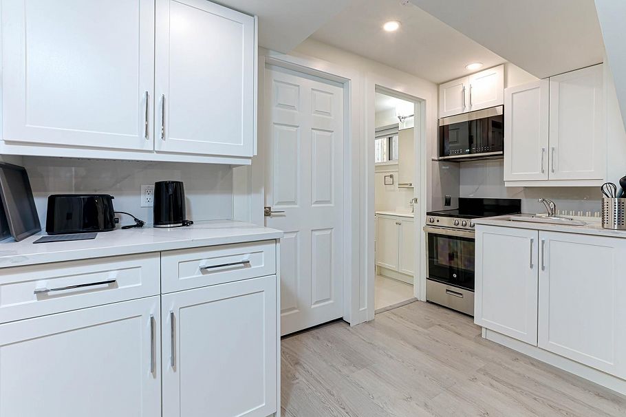 4254 Caddy Road North Vancouver, BC - 33