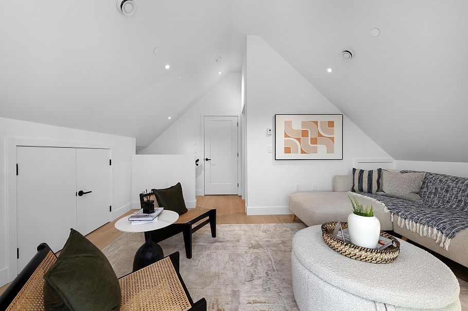 2 240 E 37th Avenue Vancouver, BC - 29