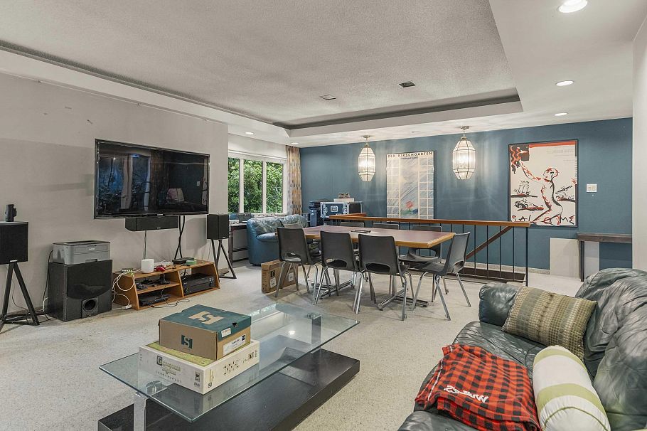 4564 W 11th Avenue Vancouver, BC - 7