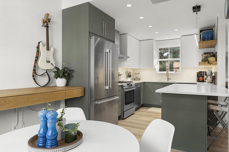 1676 Victoria Drive Vancouver, BC - 19