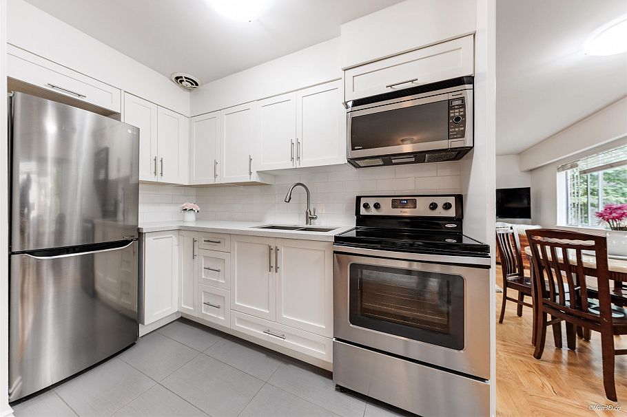 106 1879 Barclay Street Vancouver, BC - 4