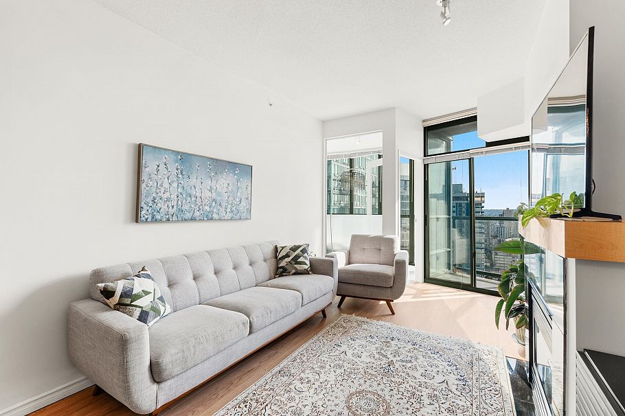 3103 1239 W Georgia Street Vancouver, BC - 4