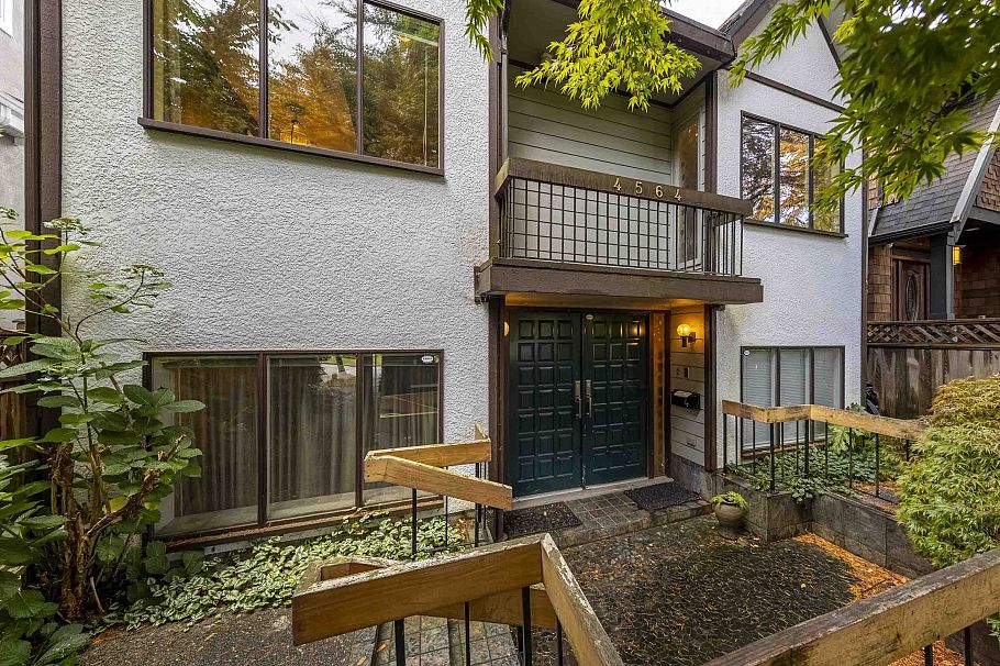 4564 W 11th Avenue Vancouver, BC - 2