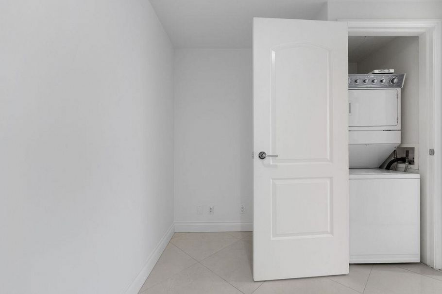 403 162 Victory Ship Way North Vancouver, BC - 37