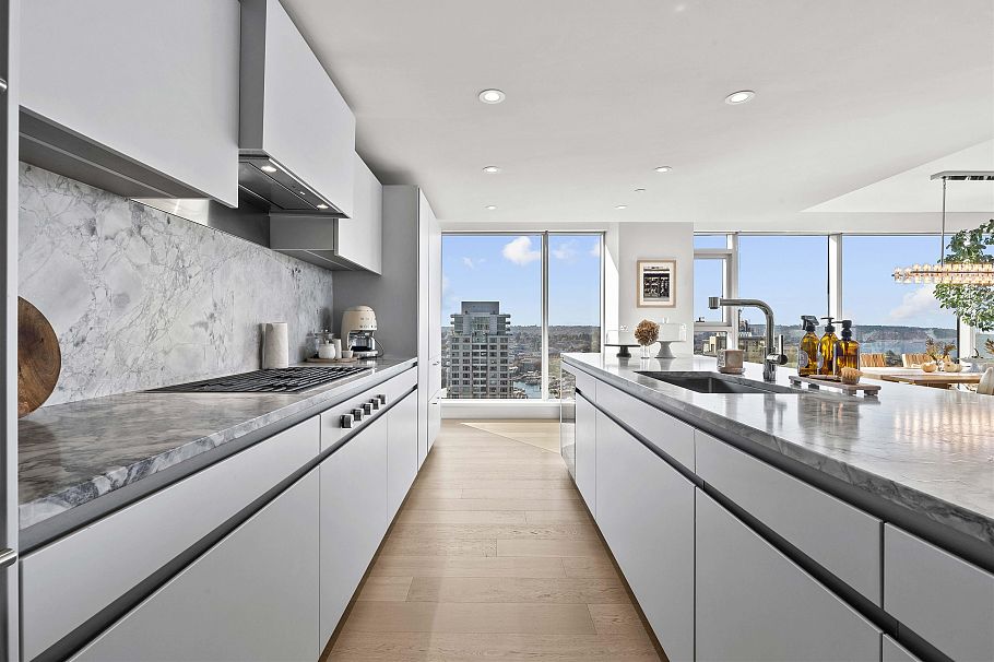 2403 889 Pacific Street Vancouver, BC - 6