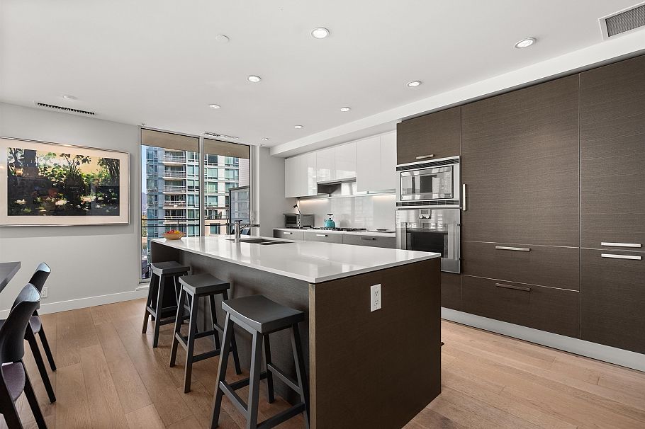 901 1409 W Pender Street Vancouver, BC - 10