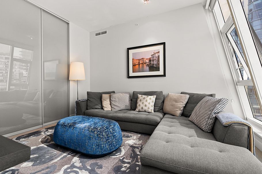 901 1409 W Pender Street Vancouver, BC - 13