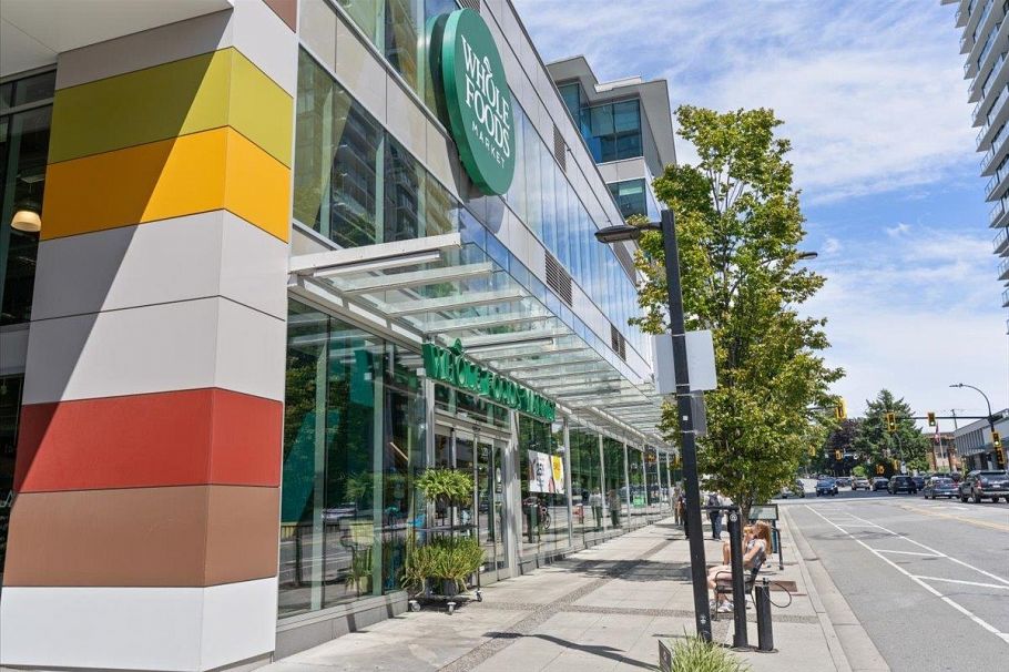 1004 135 E 13th Street North Vancouver, BC - 30