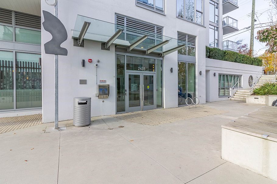 302 2435 Kingsway Vancouver, BC - 22