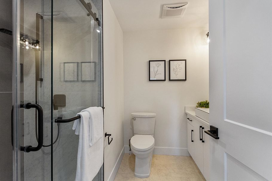 1922 William Street Vancouver, BC - 15