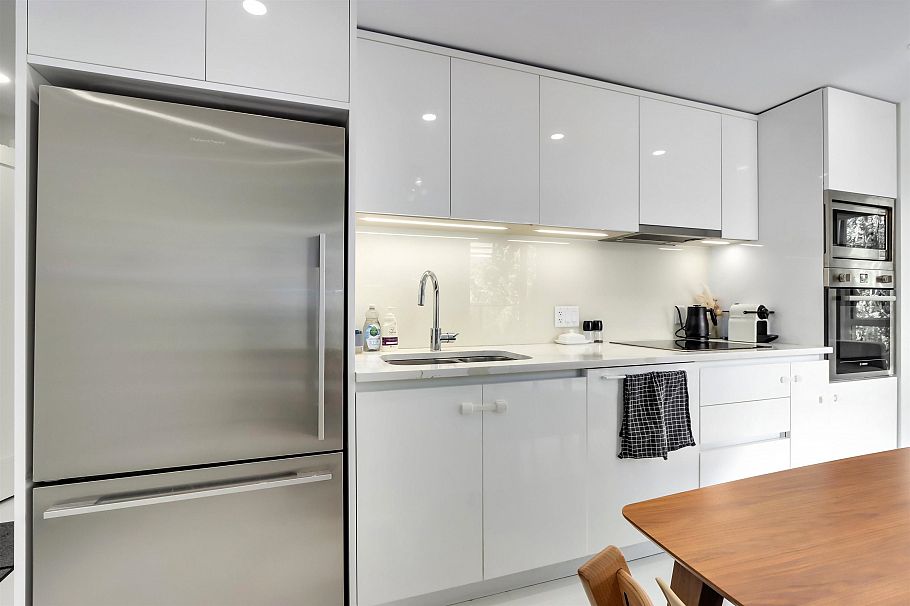 303 2239 W 7th Avenue Vancouver, BC - 3