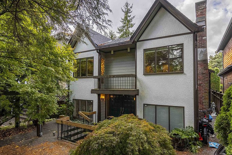 4564 W 11th Avenue Vancouver, BC - 1