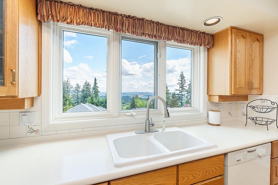 4153 Quarry Court North Vancouver, BC - 18