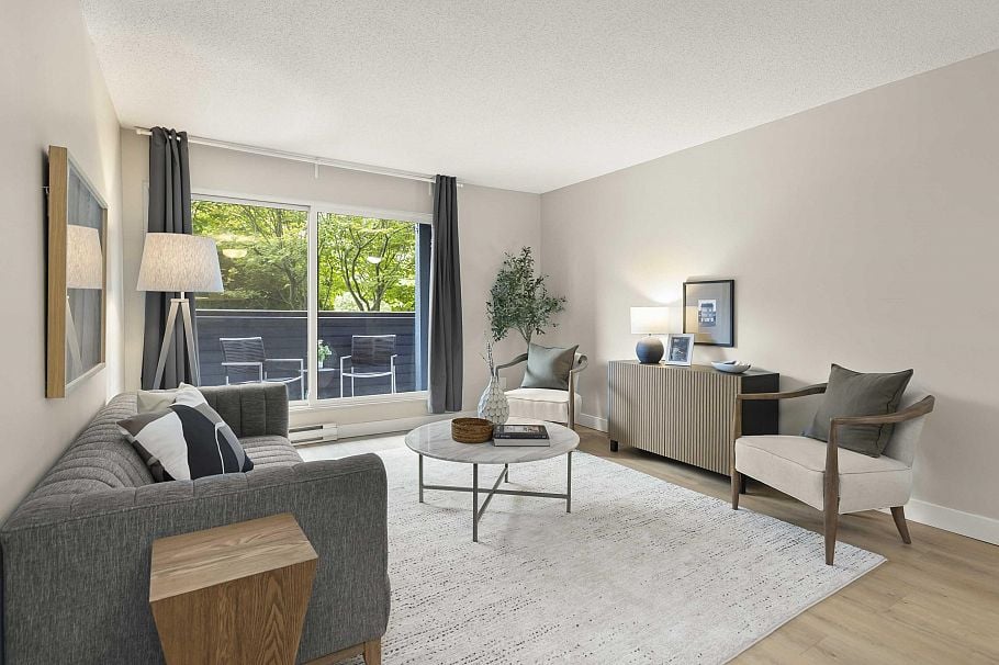 216 1990 W 6th Avenue Vancouver, BC - 4