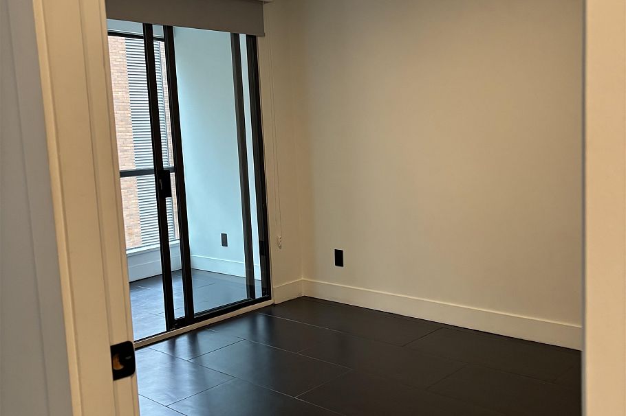 811 1189 HOWE STREET, Vancouver BC V6Z 2X4 Vancouver, BC - 6