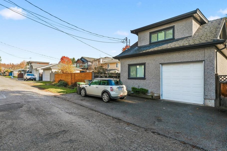 7963 Montcalm Street Vancouver, BC - 9