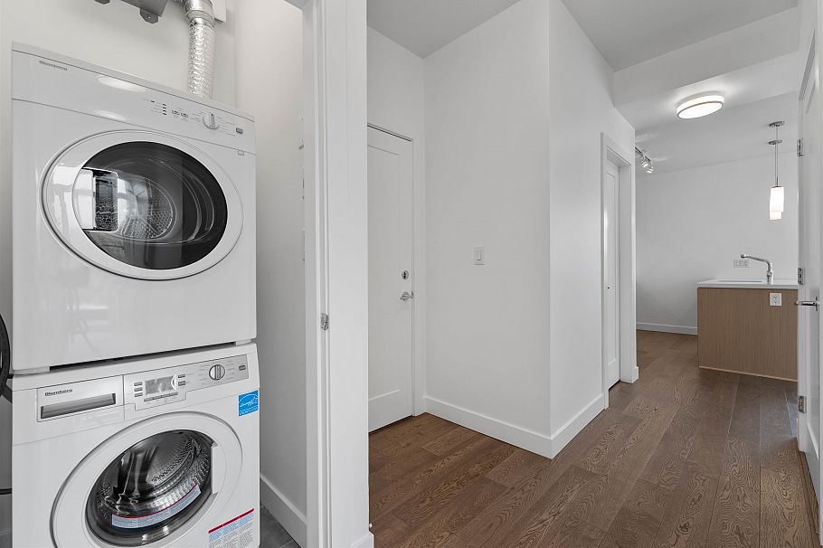 402 5325 West Boulevard Vancouver, BC - 25