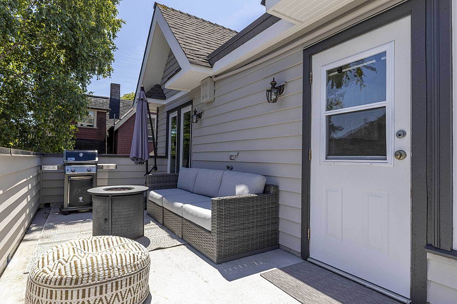 1902 Stephens Street Vancouver, BC - 30