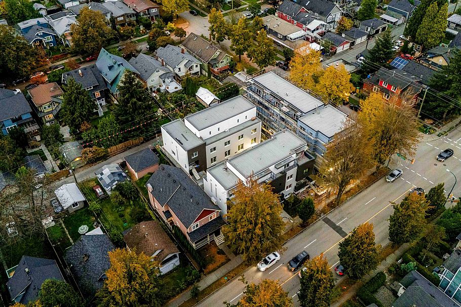 1685 Lakewood Drive Vancouver, BC - 31