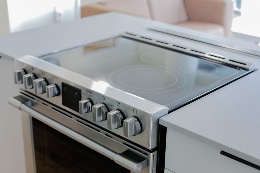 1701 1723 Alberni Street Vancouver, BC - 4