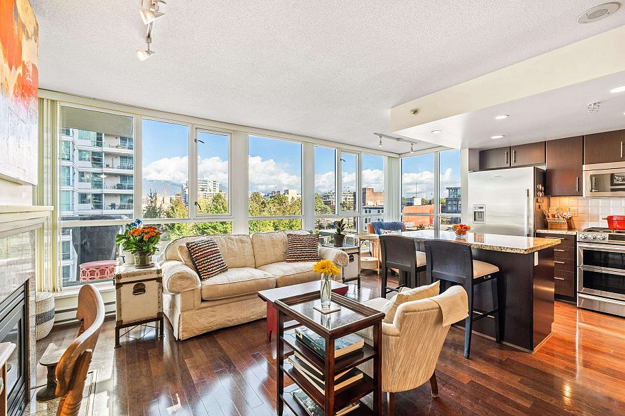 701 120 Milross Avenue Vancouver, BC - 2