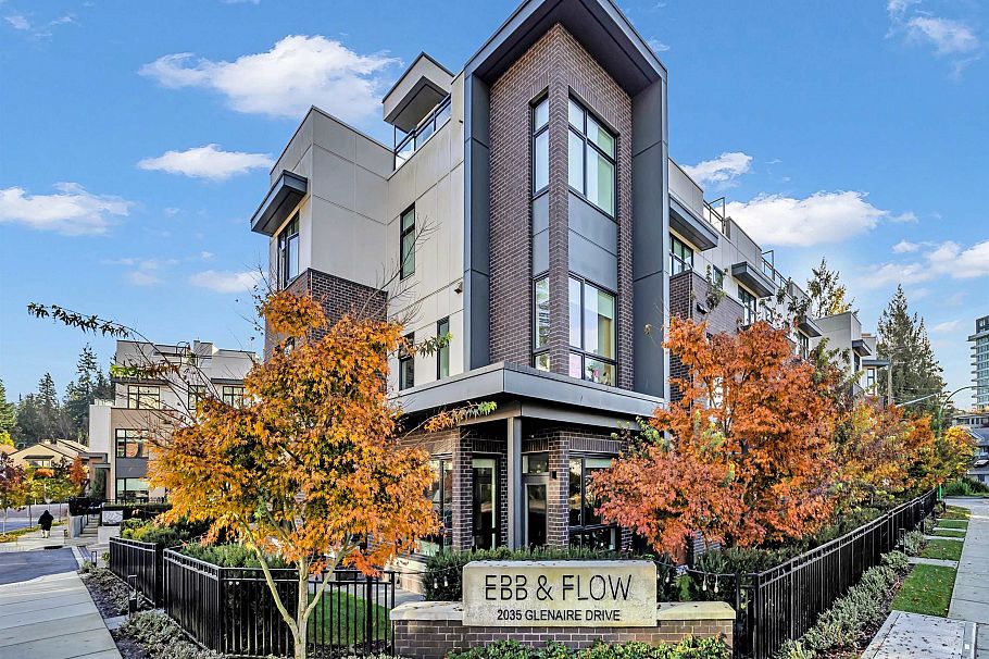 247 2035 Glenaire Drive North Vancouver, BC - 1